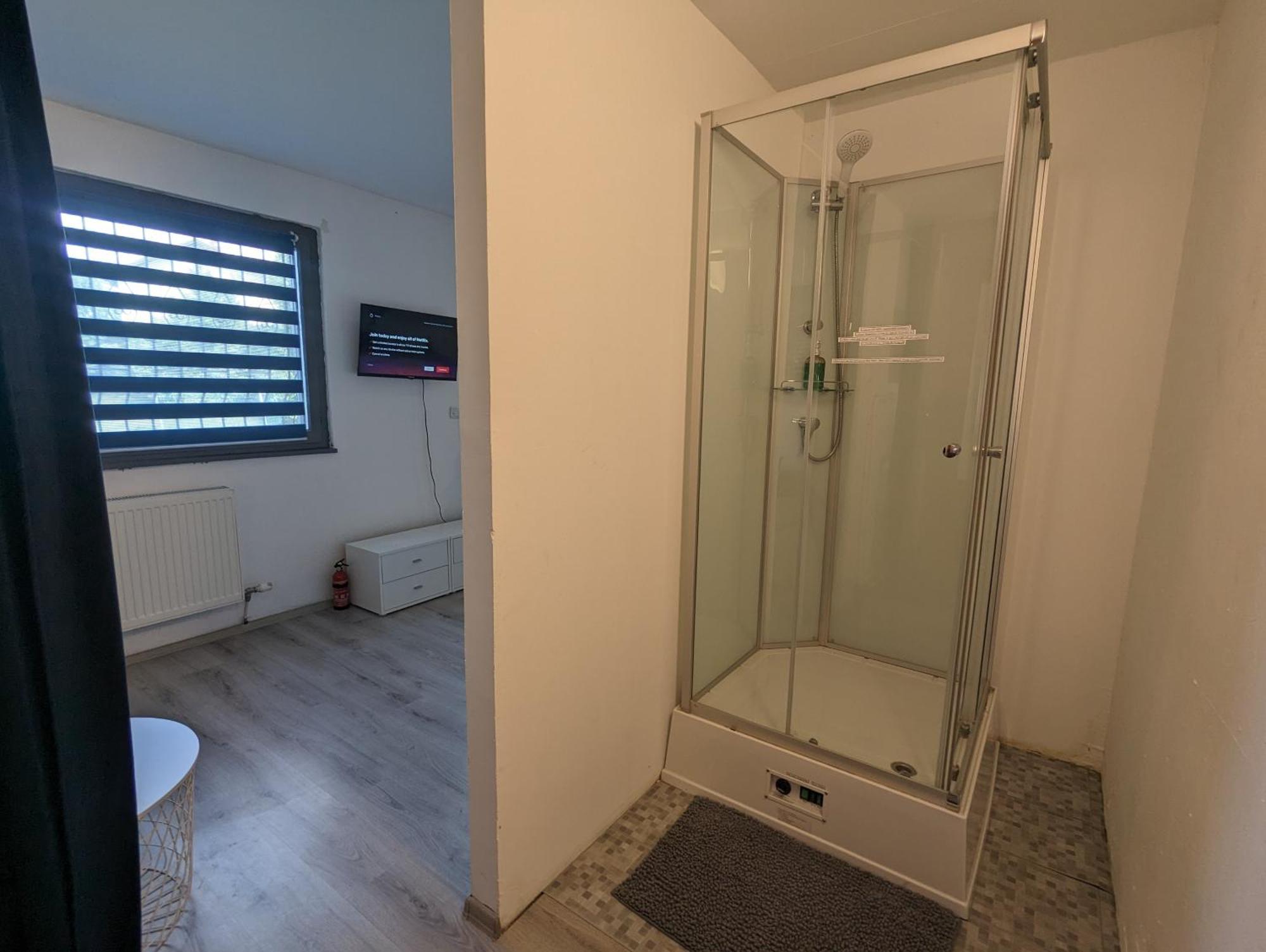 Lovely Studio With Free Parking On Premisis Asten Exterior foto