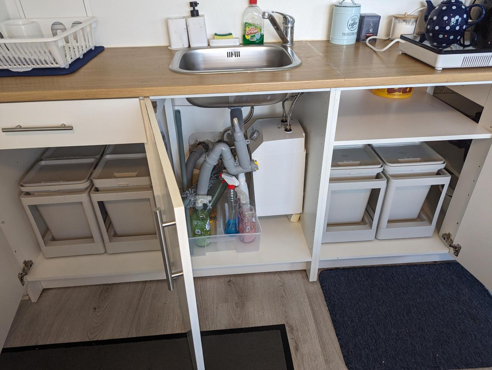 Lovely Studio With Free Parking On Premisis Asten Exterior foto